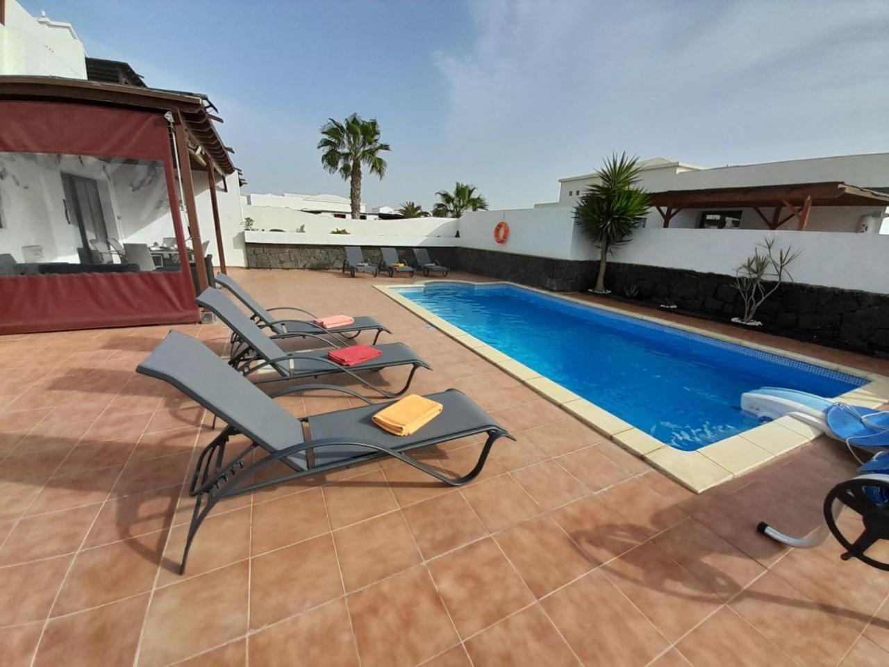Dias Felices - Heated Pool Villa Playa Blanca (Lanzarote)